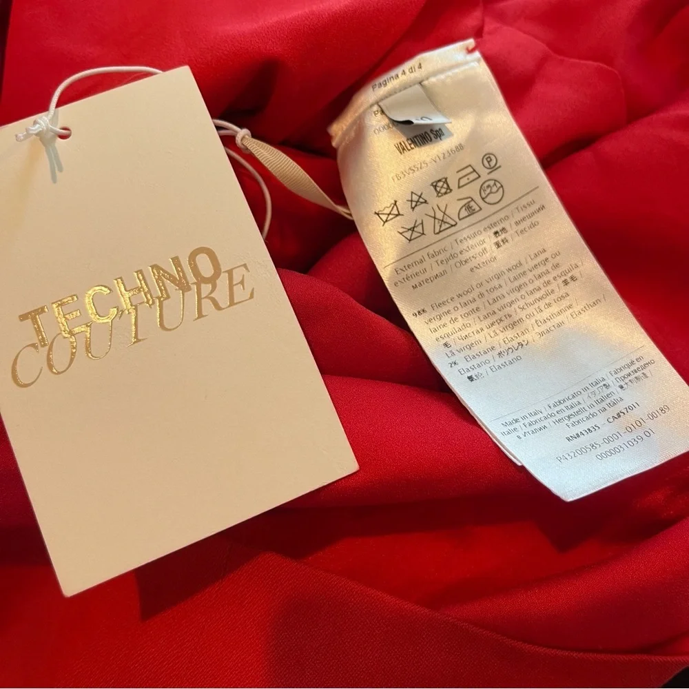 Valentino Techno Couture SZ 10 Red One Shoulder Flower Detail Knee Length Dress - Picture 12 of 14